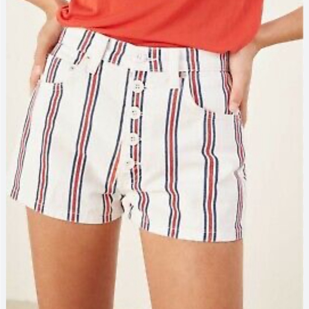 NWT Reformation Charlie White Blue Red Stripes Button Shorts in Size 31 - Picture 4 of 10